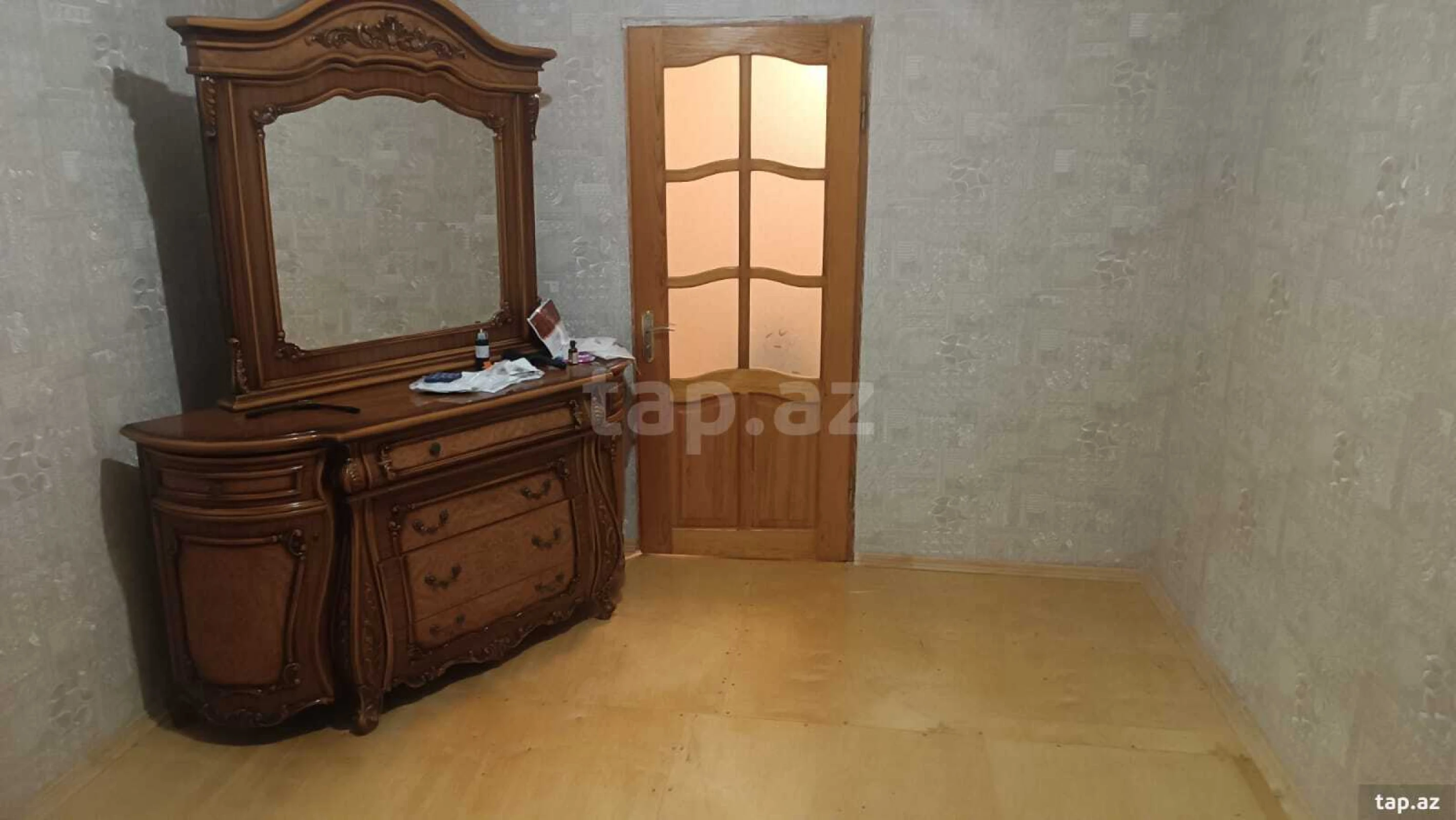 Satılır 2 otaqlı mənzil 60 m²