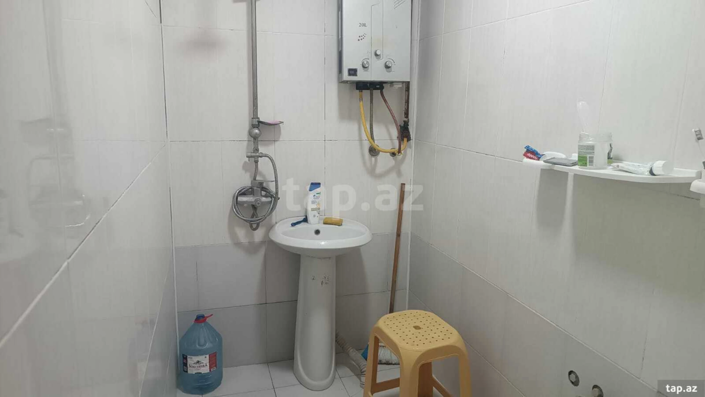 Satılır 2 otaqlı mənzil 60 m²