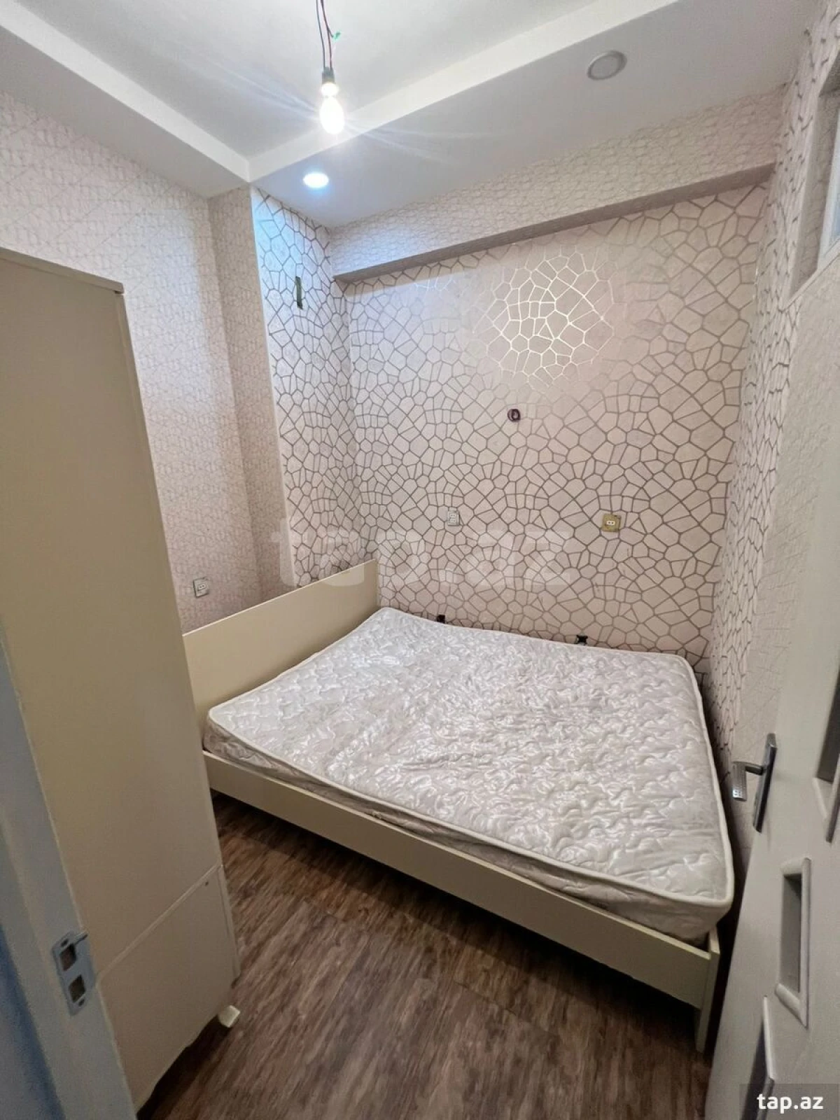 Kirayə verilir 1 otaqlı yeni tikili 45 m²