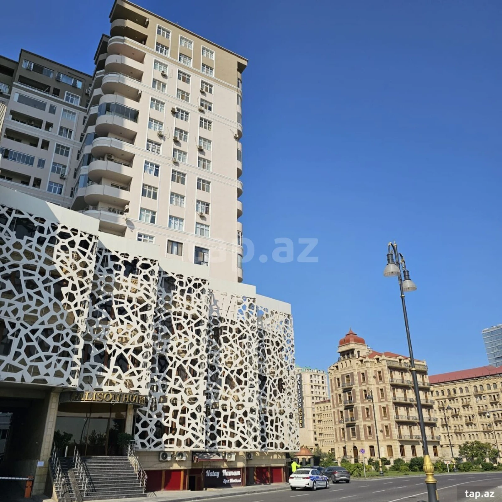 Kirayə verilir 3 otaqlı yeni tikili 150 m²