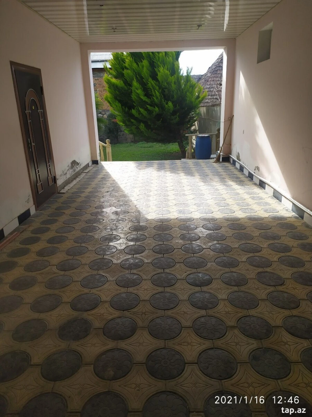 Satılır 4 otaqlı həyət evi