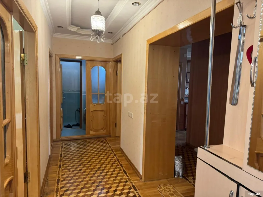 Satılır 4 otaqlı mənzil 90 m²