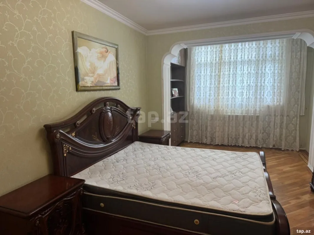 Satılır 4 otaqlı mənzil 90 m²