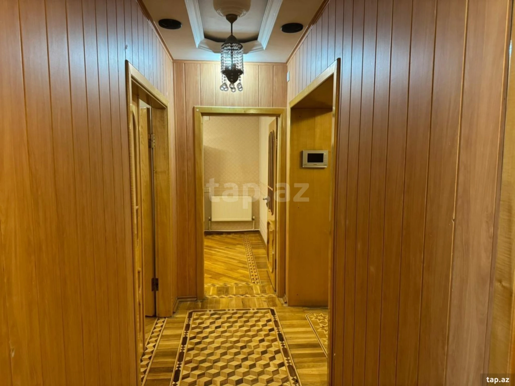 Satılır 4 otaqlı mənzil 90 m²