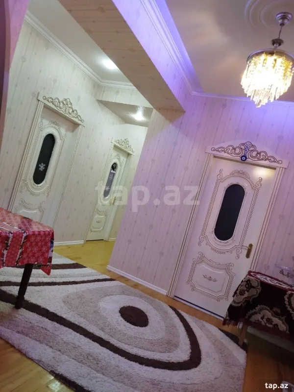 Satılır 3 otaqlı yeni tikili 110 m²