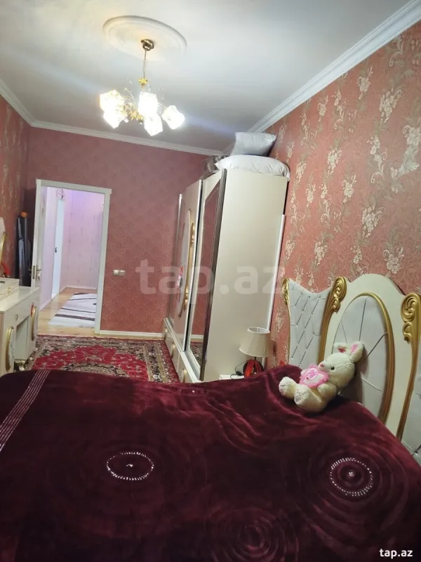 Satılır 3 otaqlı yeni tikili 110 m²