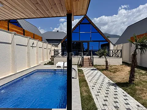 Kirayə verilir 3 otaqlı həyət evi 100 m² — Qəbələ 3 otaq 100.00 m²