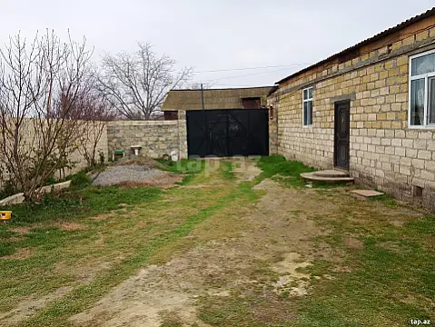 Satılır 4 otaqlı həyət evi 196 m² — Mingəçevir 4 otaq 196.00 m²