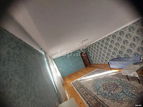 Satılır 4 otaqlı həyət evi