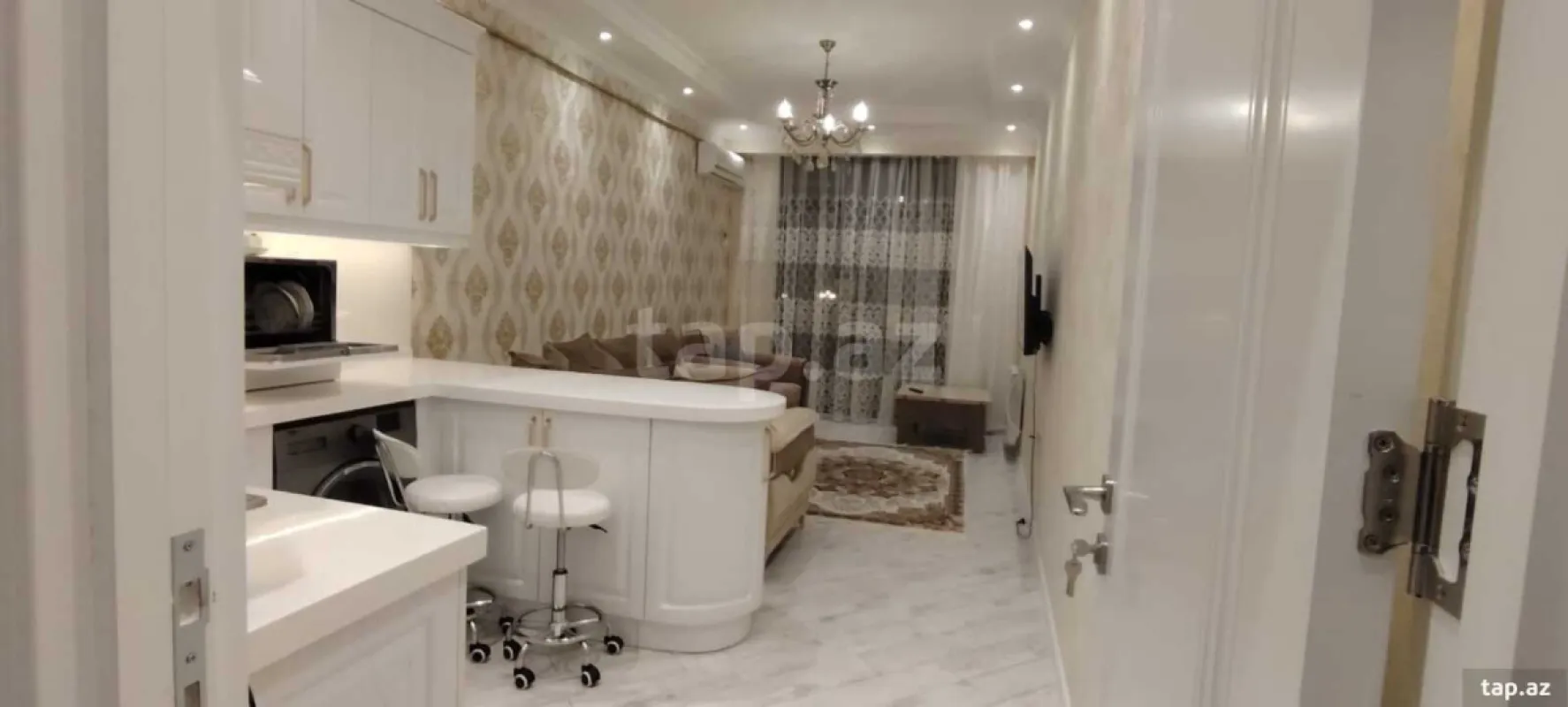 Kirayə verilir 2 otaqlı yeni tikili 70 m²