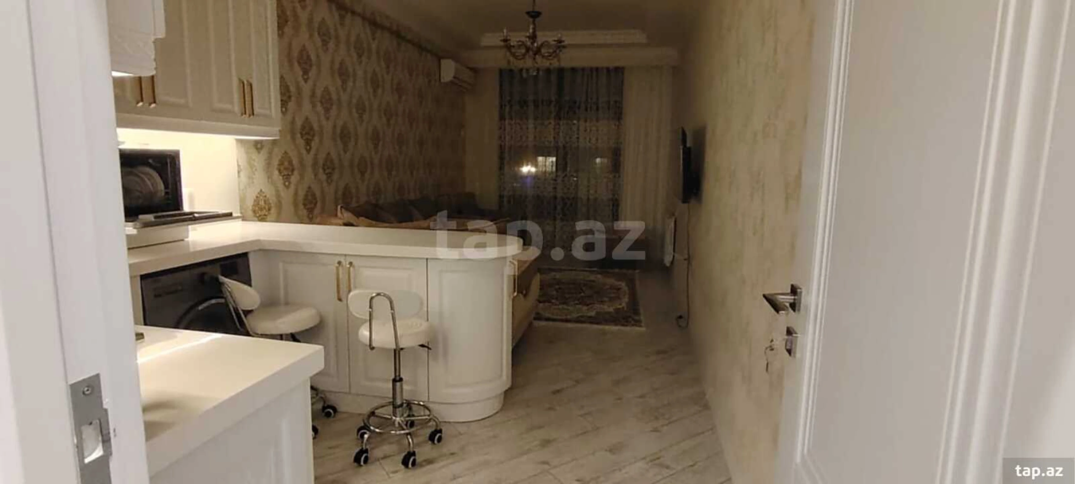 Kirayə verilir 2 otaqlı yeni tikili 70 m²