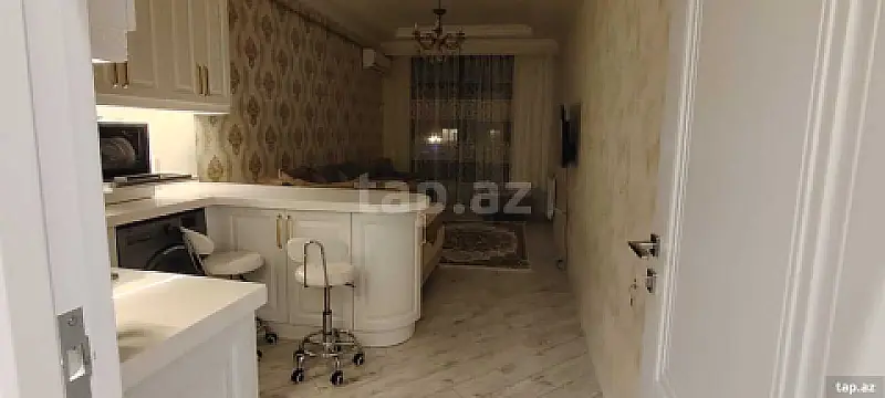 Kirayə verilir 2 otaqlı yeni tikili 70 m²