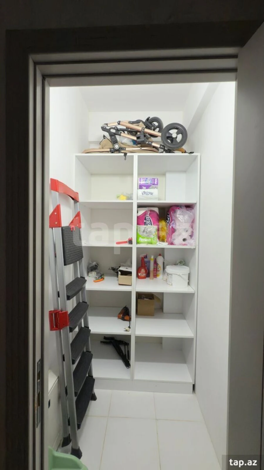 Satılır 3 otaqlı yeni tikili 132 m²