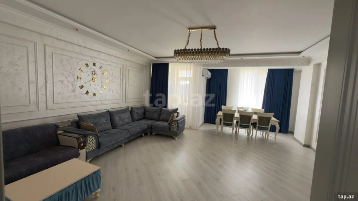 Satılır 3 otaqlı yeni tikili 132 m²