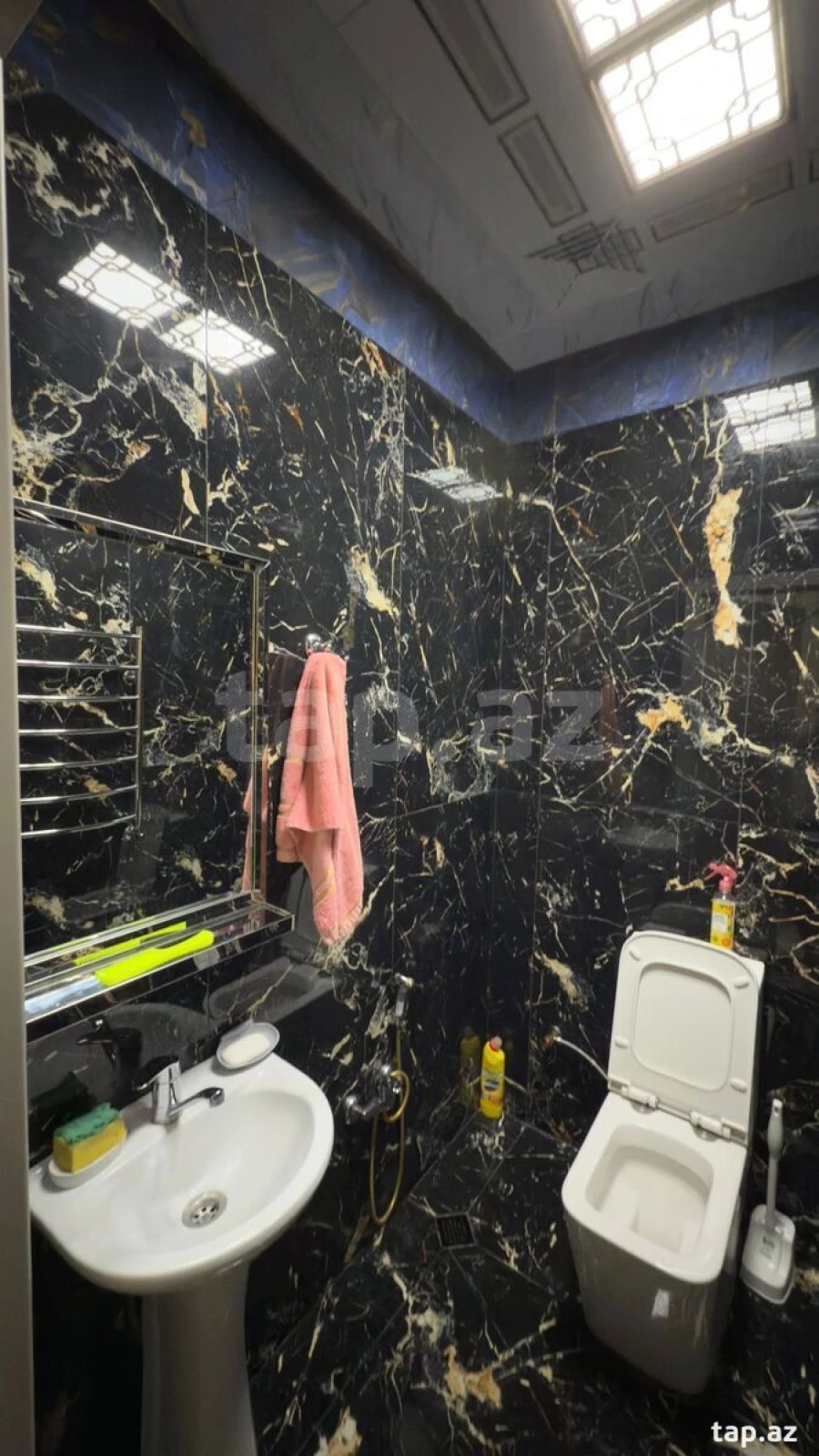 Satılır 3 otaqlı yeni tikili 132 m²