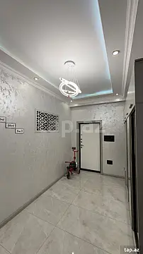 Satılır 3 otaqlı yeni tikili 132 m²