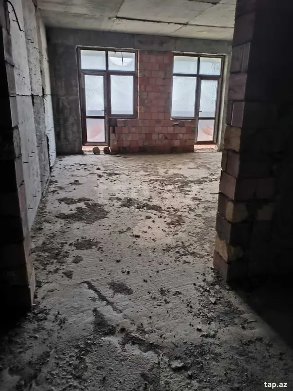 Satılır 4 otaqlı yeni tikili 186 m²