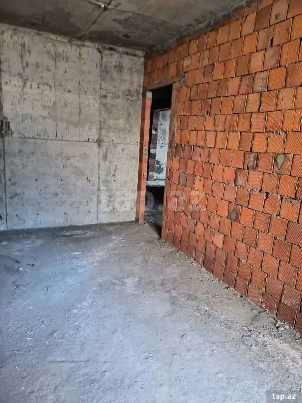 Satılır 4 otaqlı yeni tikili 186 m²
