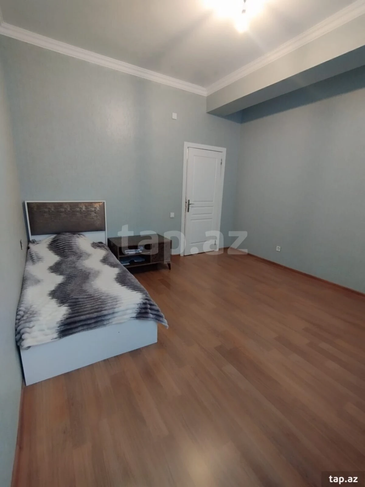 Satılır 4 otaqlı yeni tikili 114 m²