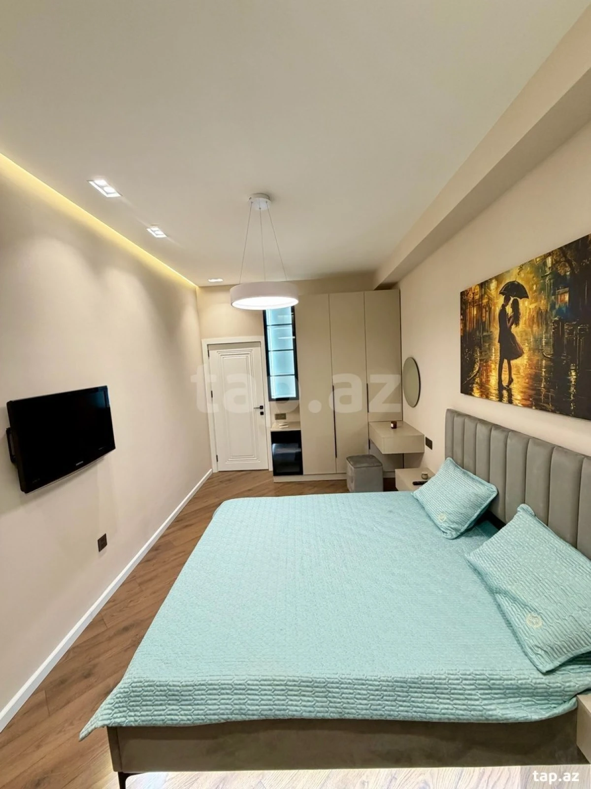 Satılır 2 otaqlı yeni tikili 60 m²