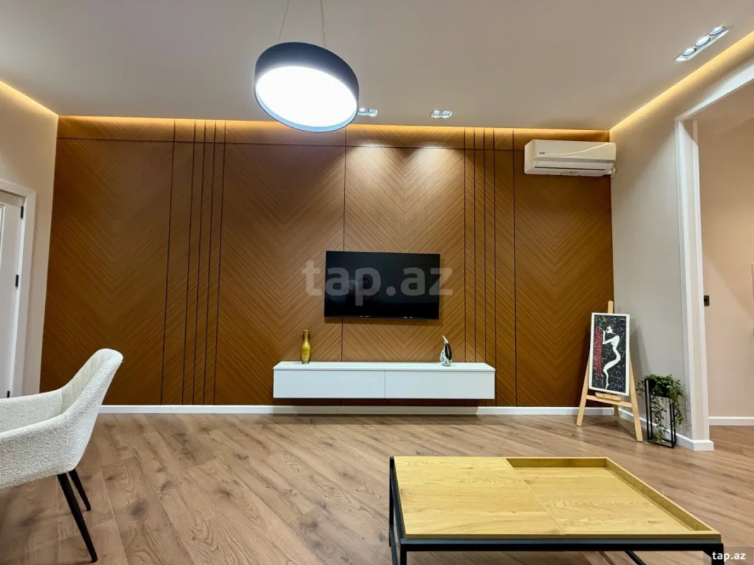 Satılır 2 otaqlı yeni tikili 60 m²