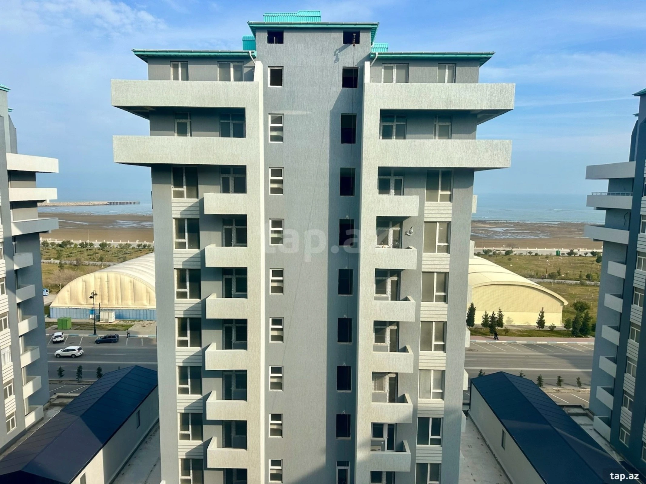Satılır 2 otaqlı yeni tikili 60 m²