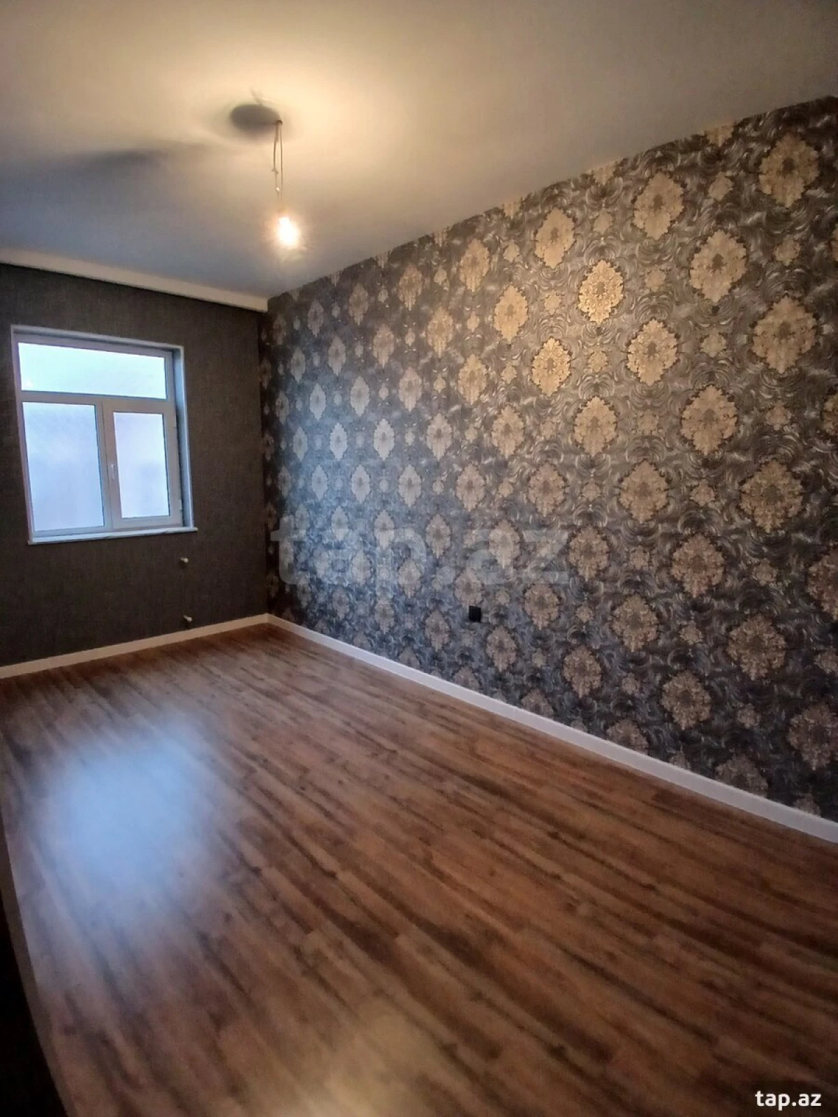 Satılır 5 otaqlı həyət evi 182 m²