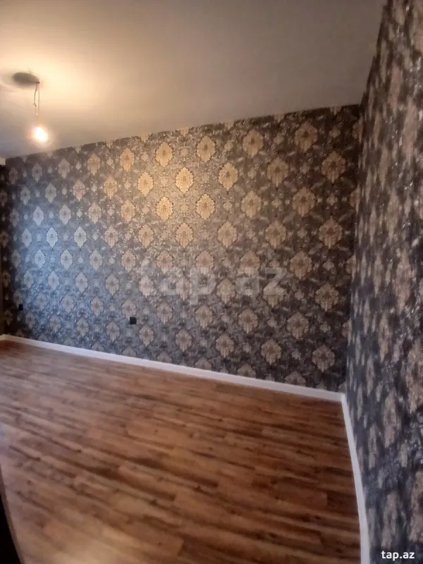 Satılır 5 otaqlı həyət evi 182 m²