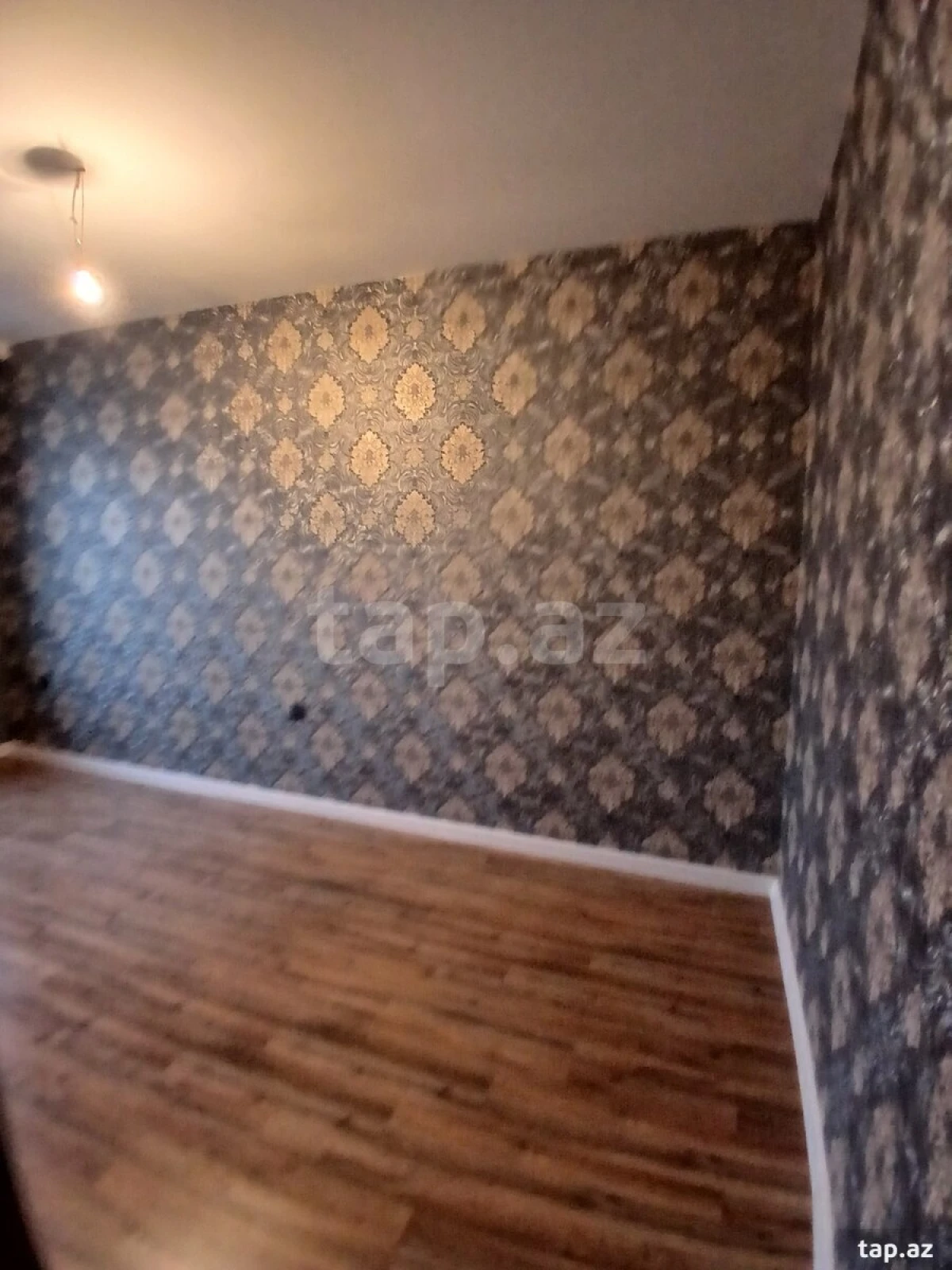 Satılır 5 otaqlı həyət evi 182 m²