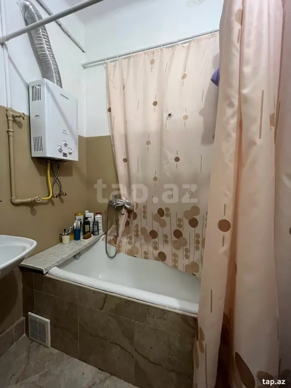 Satılır 3 otaqlı mənzil 60 m²