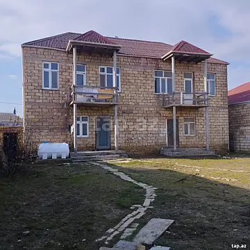 Satılır 6 otaqlı həyət evi 180 m² — Sumqayıt 6 otaq 180.00 m²