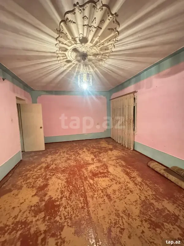 Satılır 4 otaqlı mənzil 85 m²