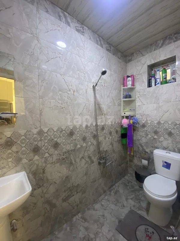 Satılır 3 otaqlı həyət evi