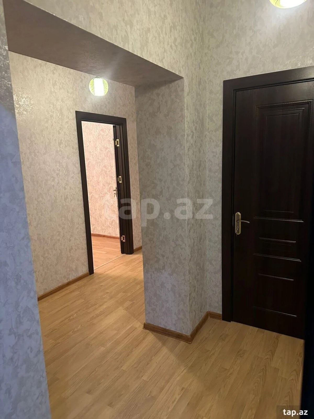 Kirayə verilir 2 otaqlı yeni tikili 65 m²