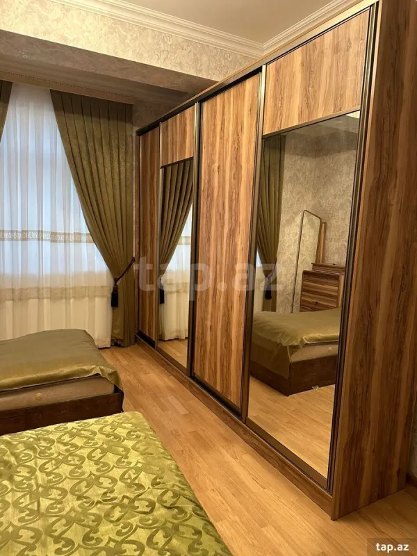 Kirayə verilir 2 otaqlı yeni tikili 65 m²