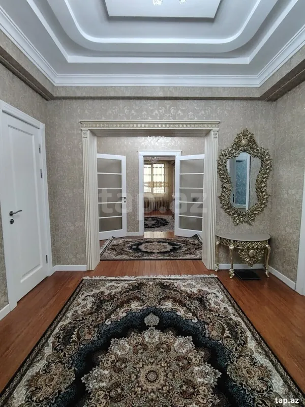 Satılır 3 otaqlı yeni tikili 134 m²