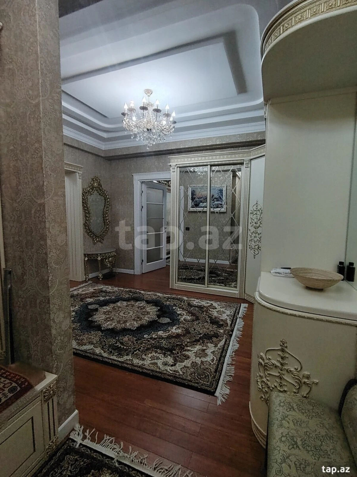 Satılır 3 otaqlı yeni tikili 134 m²