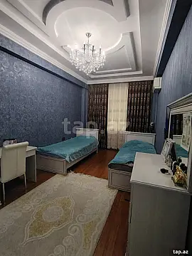 Satılır 3 otaqlı yeni tikili 134 m²