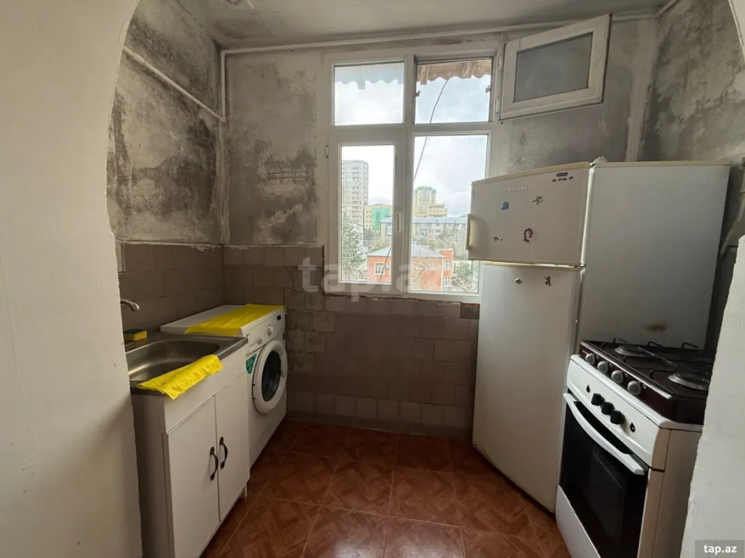 Kirayə verilir 2 otaqlı mənzil 40 m²