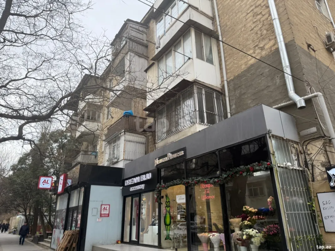 Kirayə verilir 2 otaqlı mənzil 40 m²