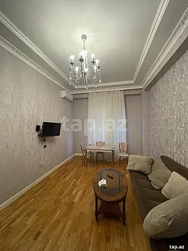 Kirayə verilir 2 otaqlı yeni tikili 60 m²
