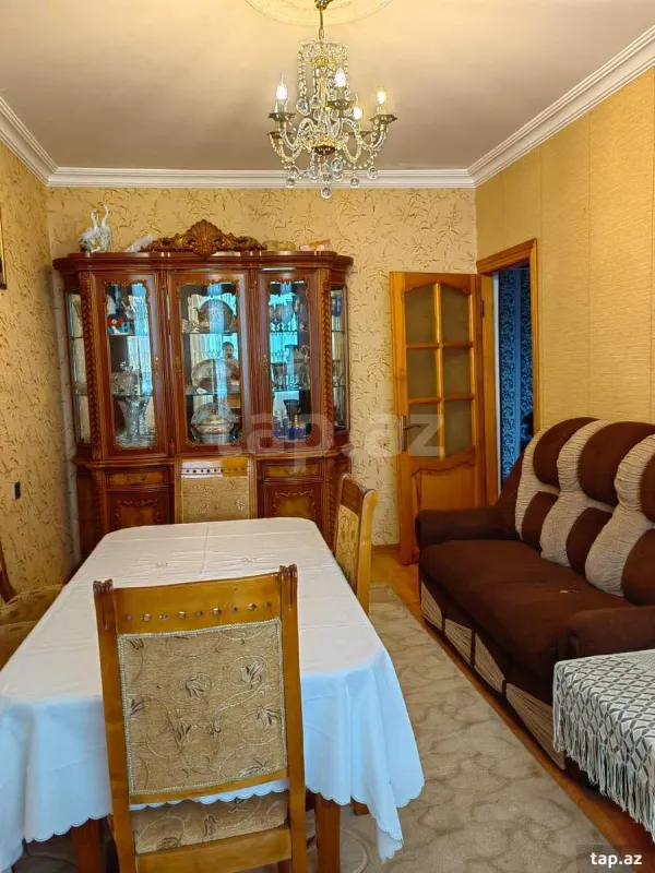 Satılır 4 otaqlı mənzil 95 m²