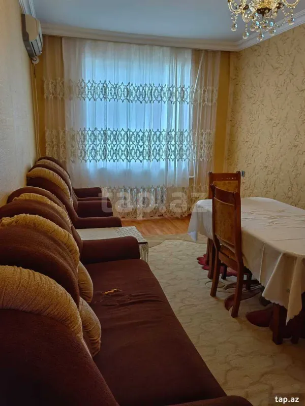 Satılır 4 otaqlı mənzil 95 m²