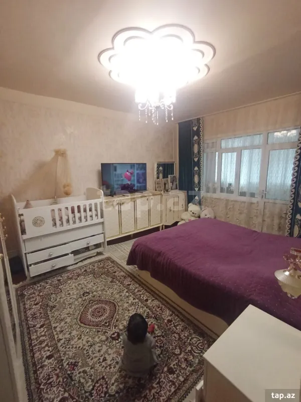 Satılır 4 otaqlı mənzil 67 m²