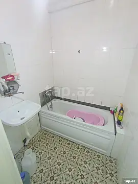 Satılır 4 otaqlı mənzil 67 m²
