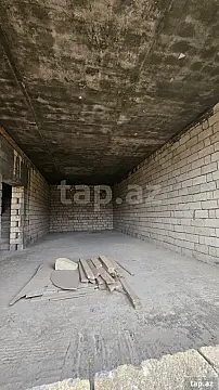 Satılır 6 otaqlı həyət evi