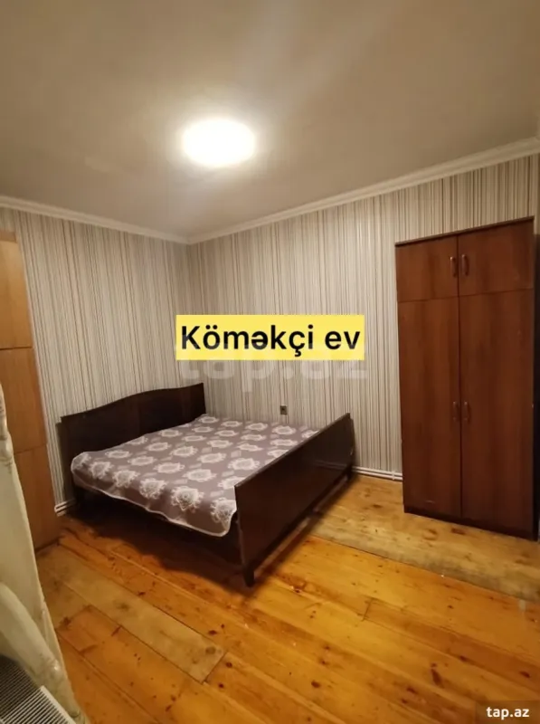 Satılır 6 otaqlı həyət evi