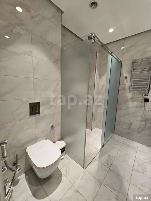 Satılır 1 otaqlı yeni tikili 47 m²