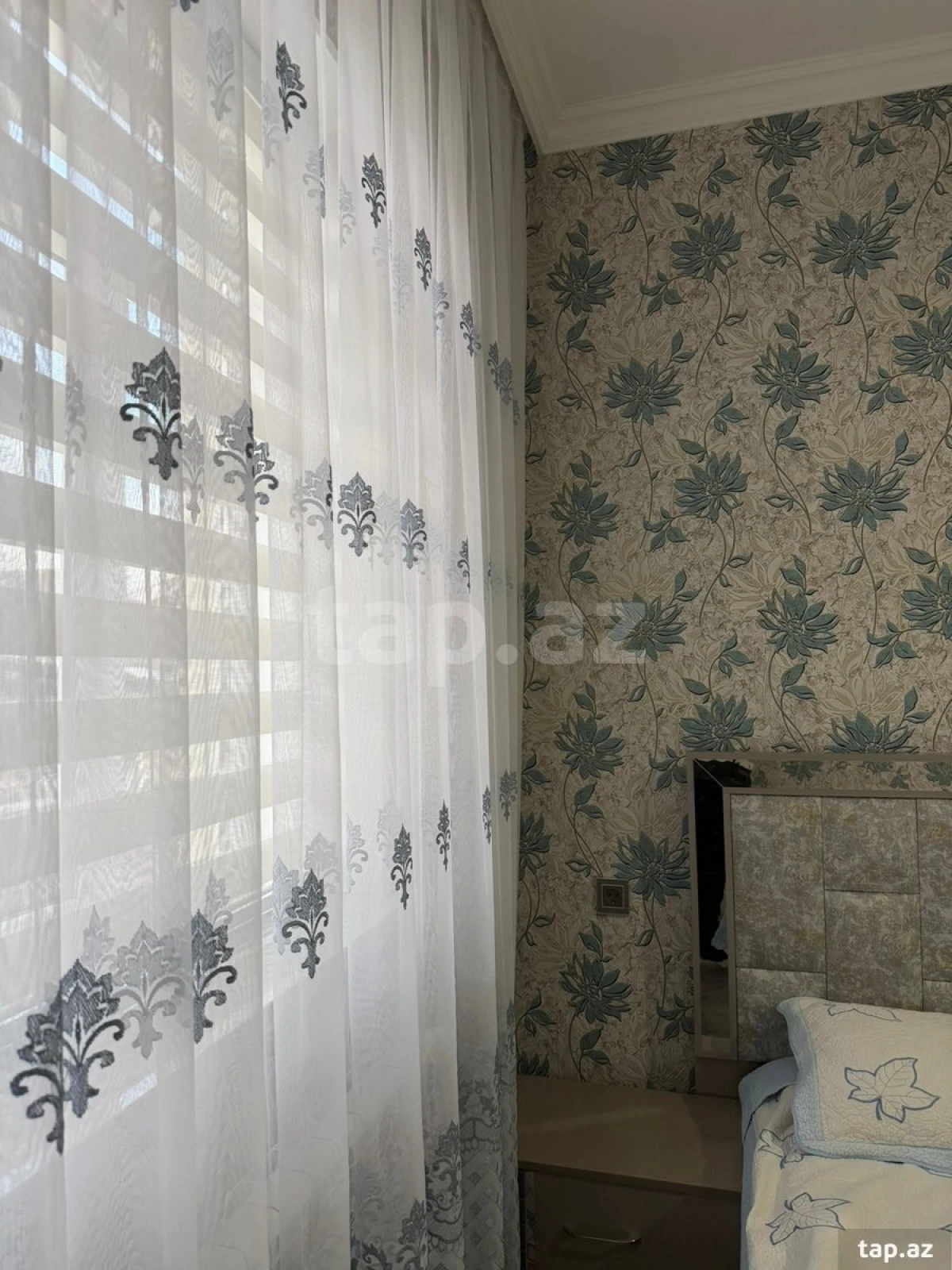 Satılır 2 otaqlı yeni tikili 70 m²