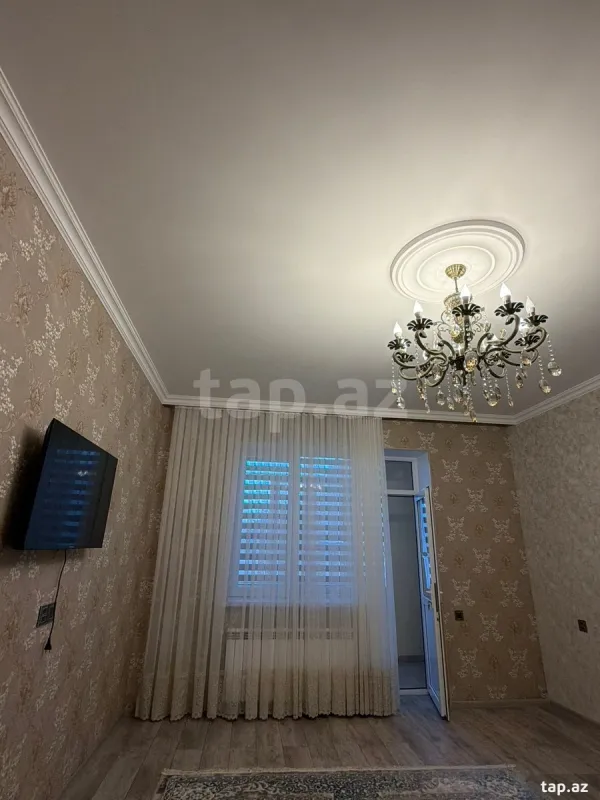 Satılır 2 otaqlı yeni tikili 70 m²